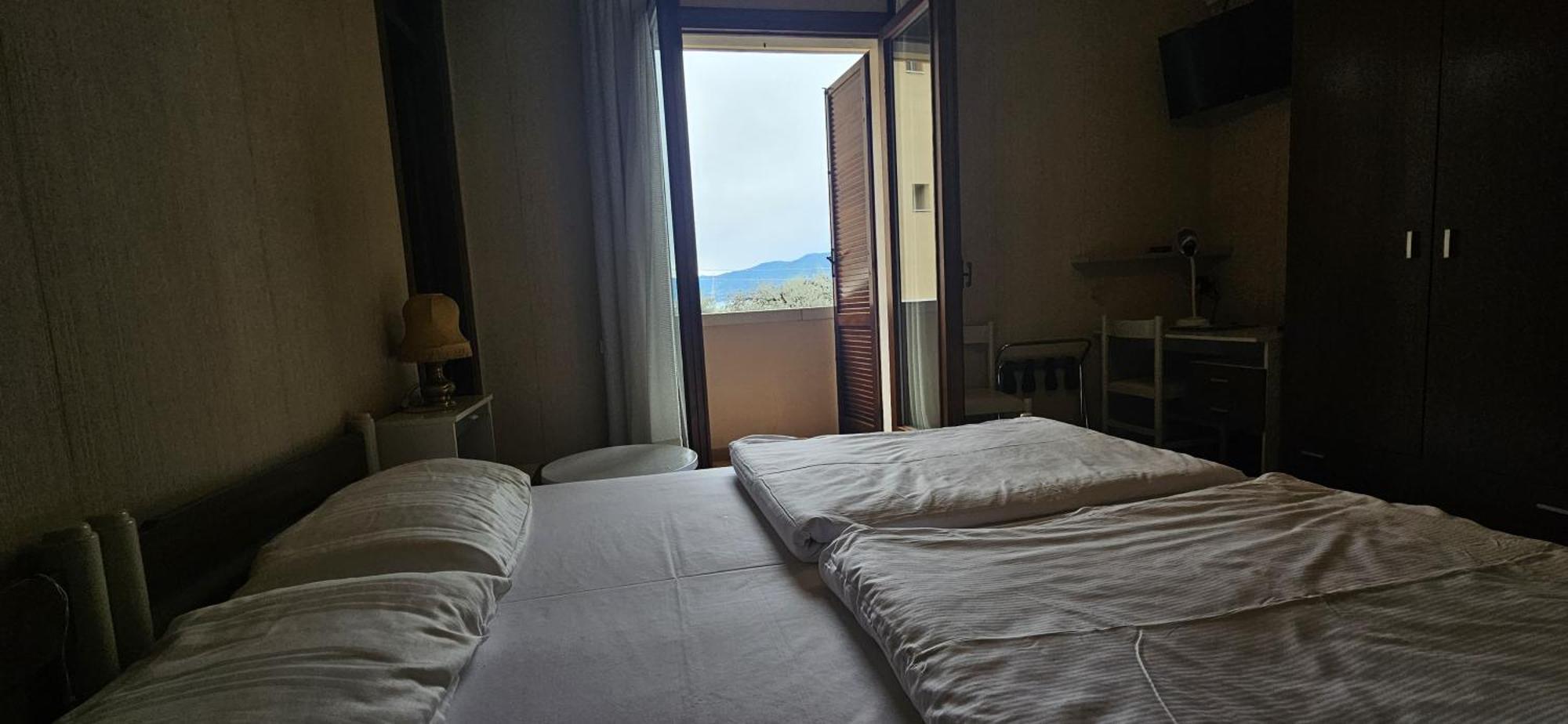 Hotel Garden Torri Del Benaco Εξωτερικό φωτογραφία