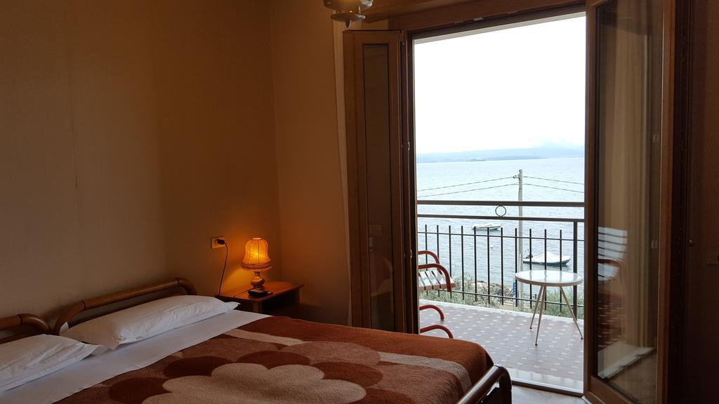 Hotel Garden Torri Del Benaco Εξωτερικό φωτογραφία